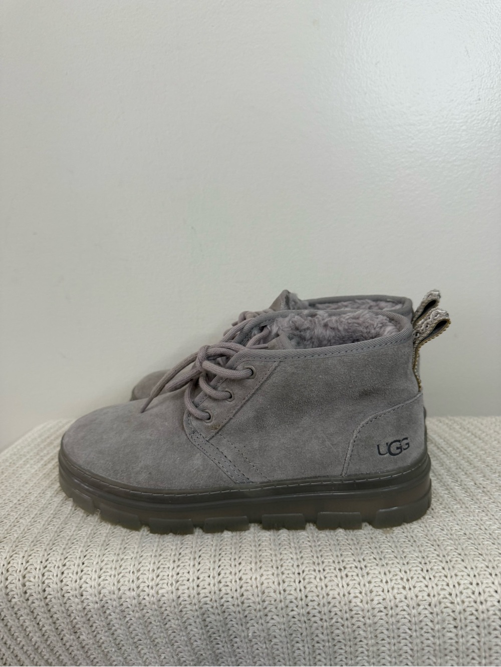 UGG Neumel Cozy Grey Suede Lace-Up Ankle Boots in size 8 - Picture 4 of 15